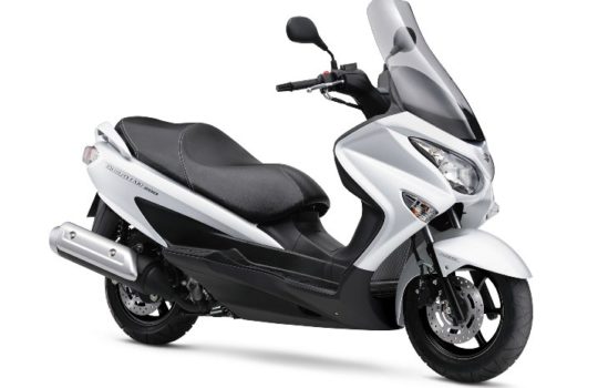 Harga Suzuki Burgman 200 dan Spesifikasi