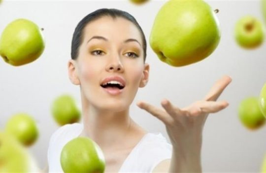 Cara Membuat Masker Apel Untuk Mencerahkan Wajah