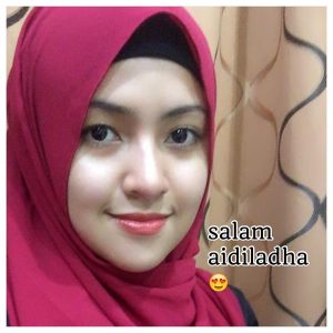 Foto Baby Shima Menggunakan Kerudung