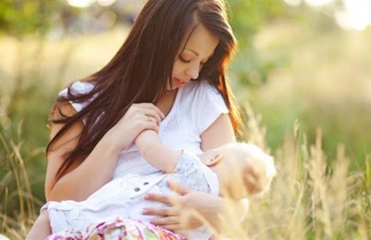 Tips dan Cara Memperlancar ASI Secara Alami