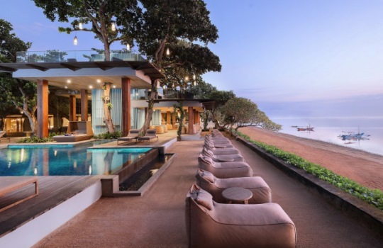 Maya Sanur Resort & Spa, Nikmati Liburan Mewah yang Santai dan Dekat dengan Alam